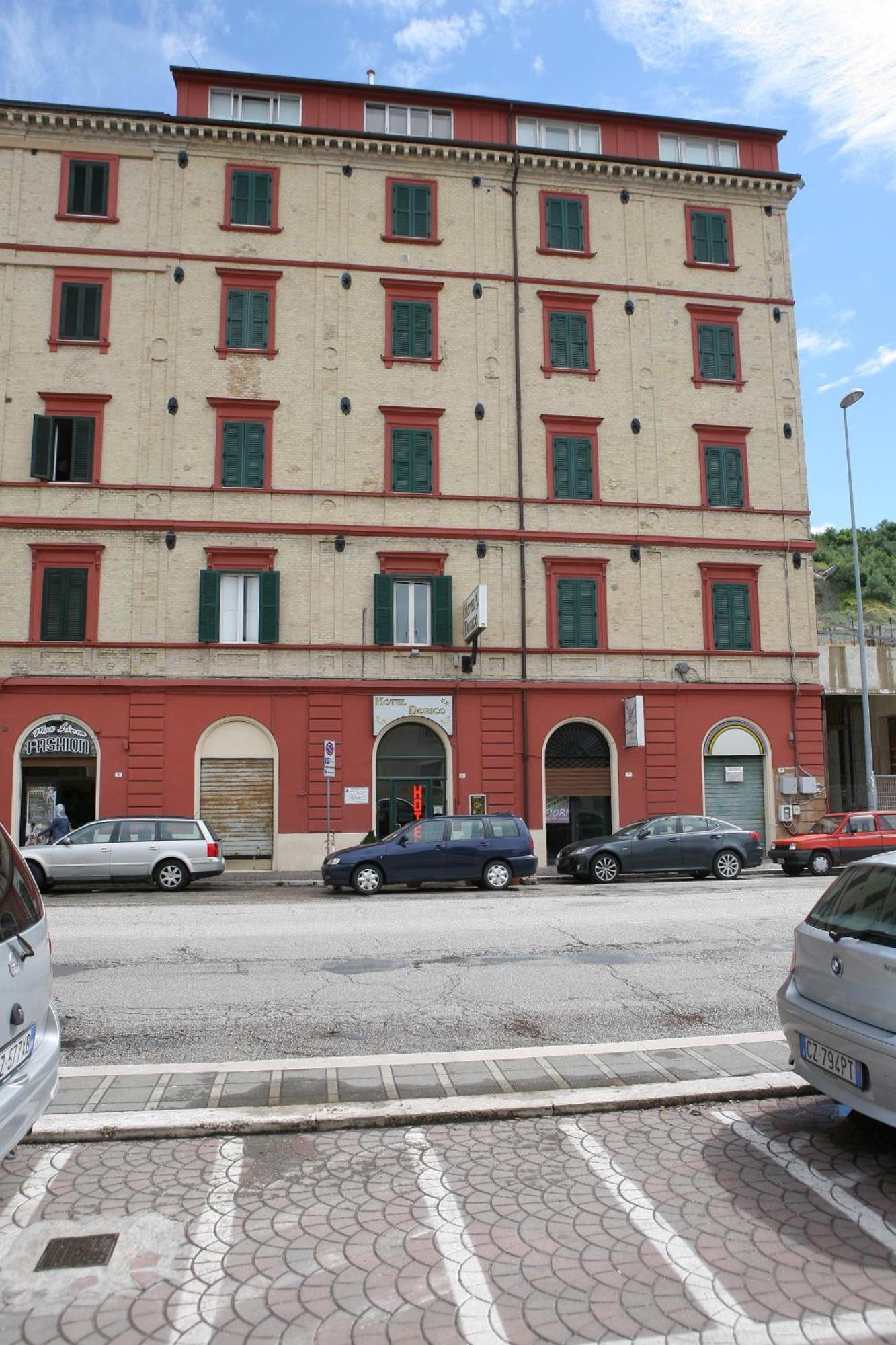 Hotel Dorico Анкона Экстерьер фото